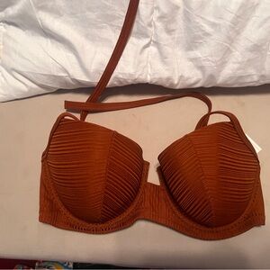 36 D cup top